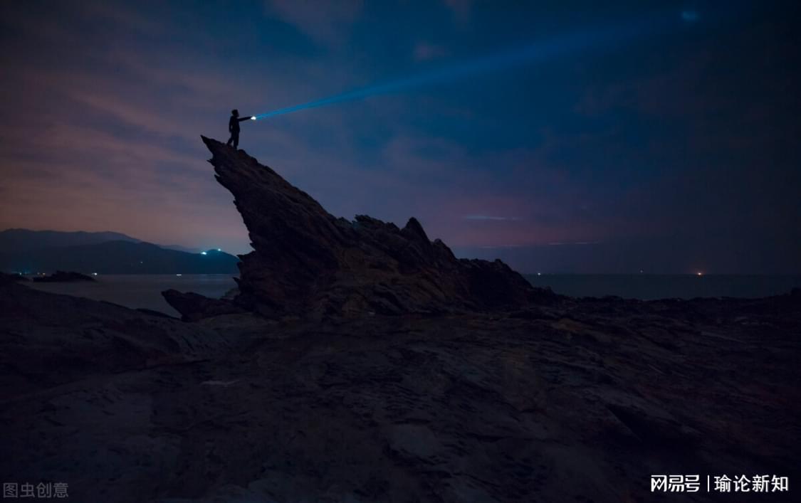 癸水喜欢丙火还是丁火_丙火丙申时_丙火丁火