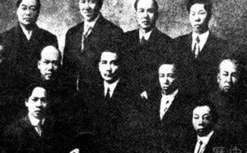 雪珥国运1909清帝国的改革突围^^^辛亥计划外革命^^_狭义辛亥革命_艺术与时代的选择——从美术革命到革命美术