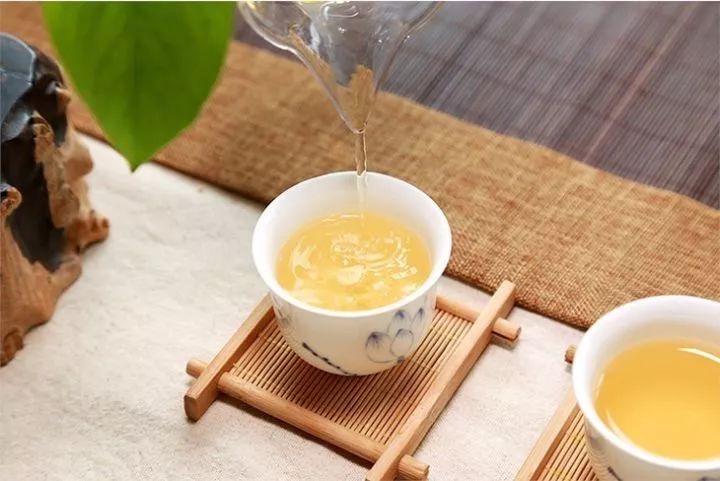 冬天上火喝什么茶效果最好呢_冬天喝下火茶_效果上火喝冬茶好天天喝吗